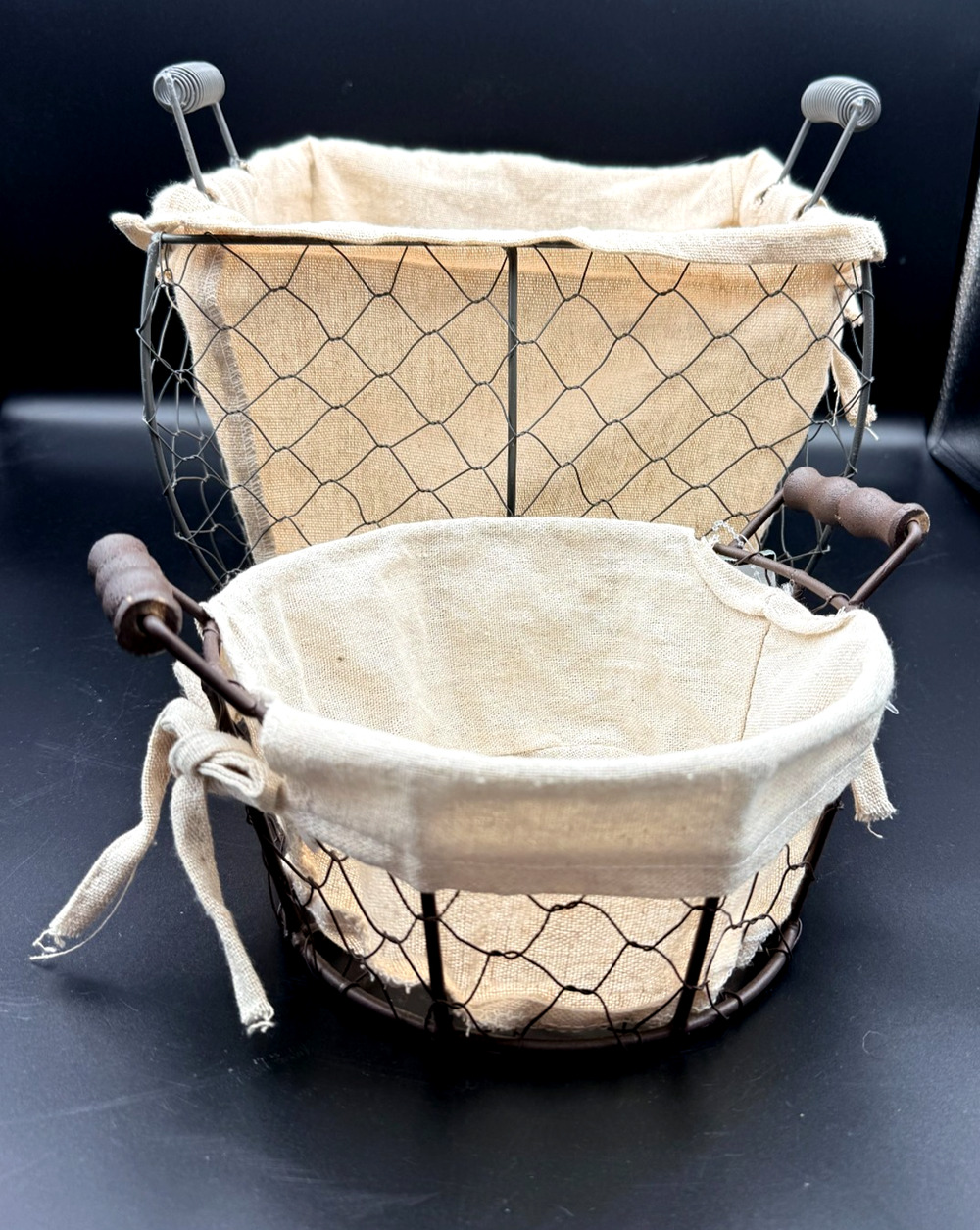 Rustic Farmhouse Metal Chicken Wire Baskets Wood Handles Removable Fabric Liner